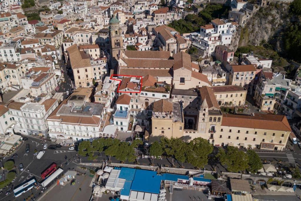 Mamma Rosanna - Apartment In Amalfi With Terrace 외부 사진