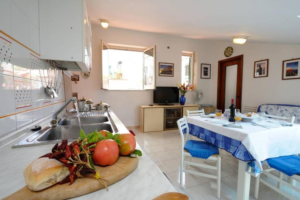 Mamma Rosanna - Apartment In Amalfi With Terrace 외부 사진