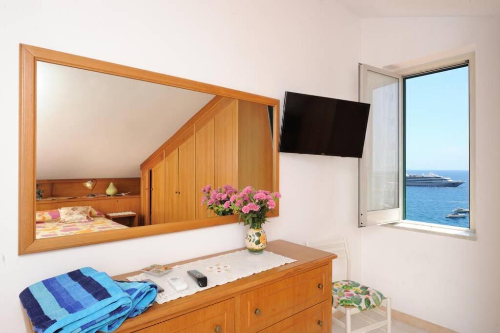 Mamma Rosanna - Apartment In Amalfi With Terrace 외부 사진